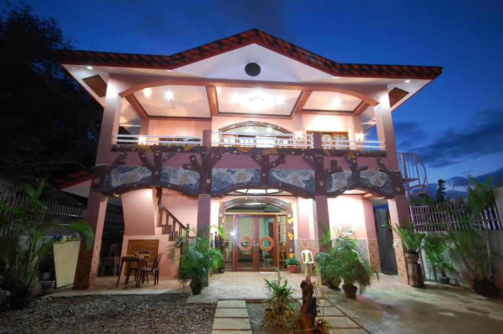 J-Lais Balai Turista - Pensionne House Puerto Princesa Exterior photo